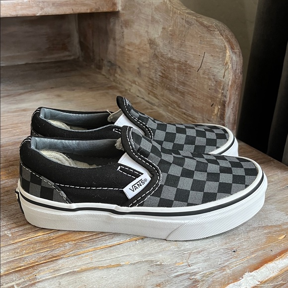 🖤 Vans Classic Checkered Slip On Sneakers Size 11.5 Black grey unisex - Picture 1 of 10